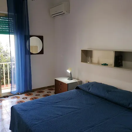 Donnalory Donnalucata (Sicily)